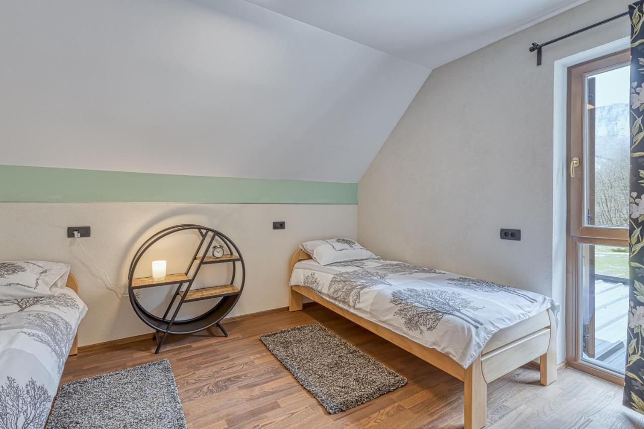 Resort Stari Malni, Osilnica - Vacation Houses Stari Malni מראה חיצוני תמונה
