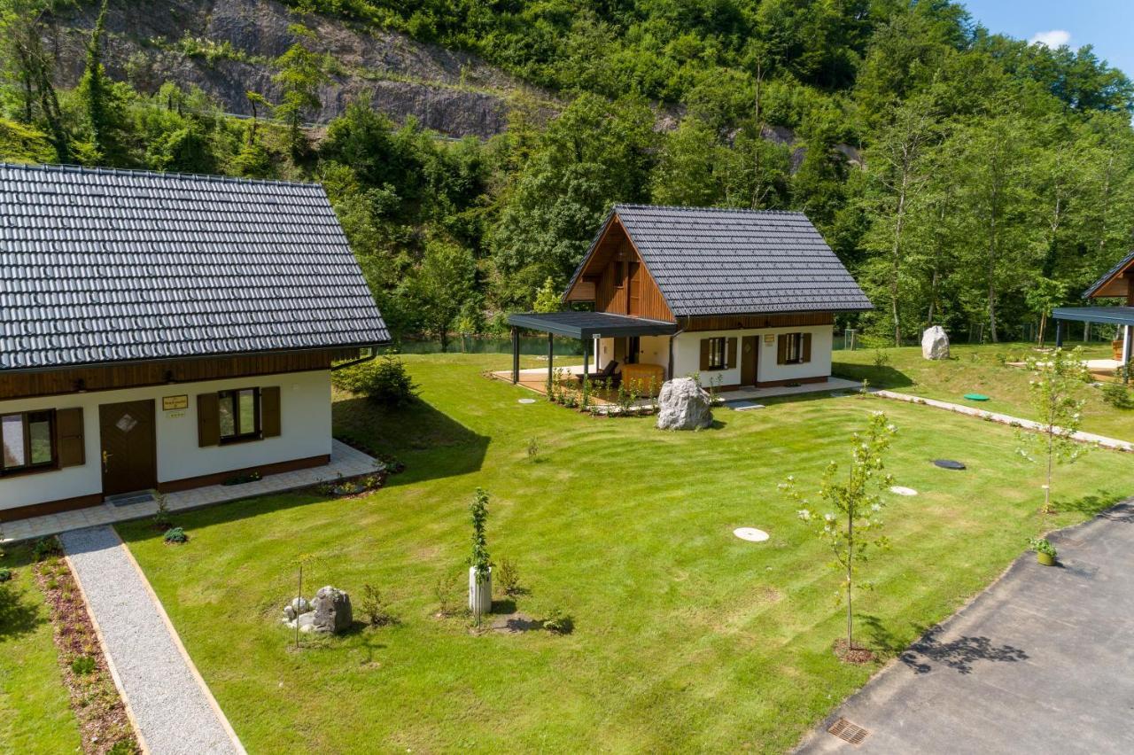 Resort Stari Malni, Osilnica - Vacation Houses Stari Malni מראה חיצוני תמונה