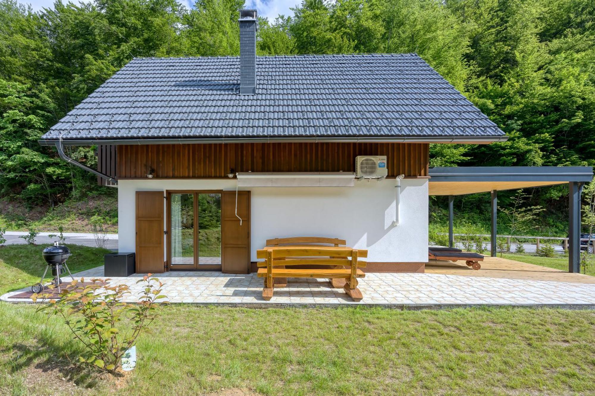 Resort Stari Malni, Osilnica - Vacation Houses Stari Malni חדר תמונה